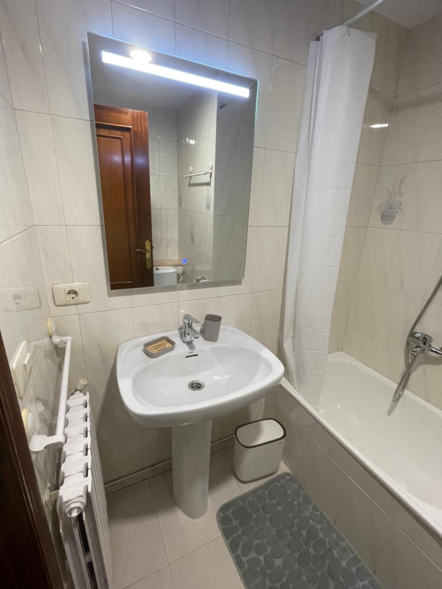 Apartamentos Demar Luis Casais O Grove Zimmer foto